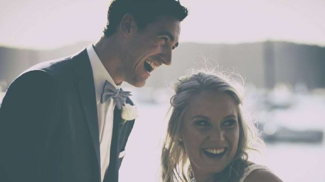 Proud Mitchell Starc reacts as Alyssa Healy announces Australia retirement