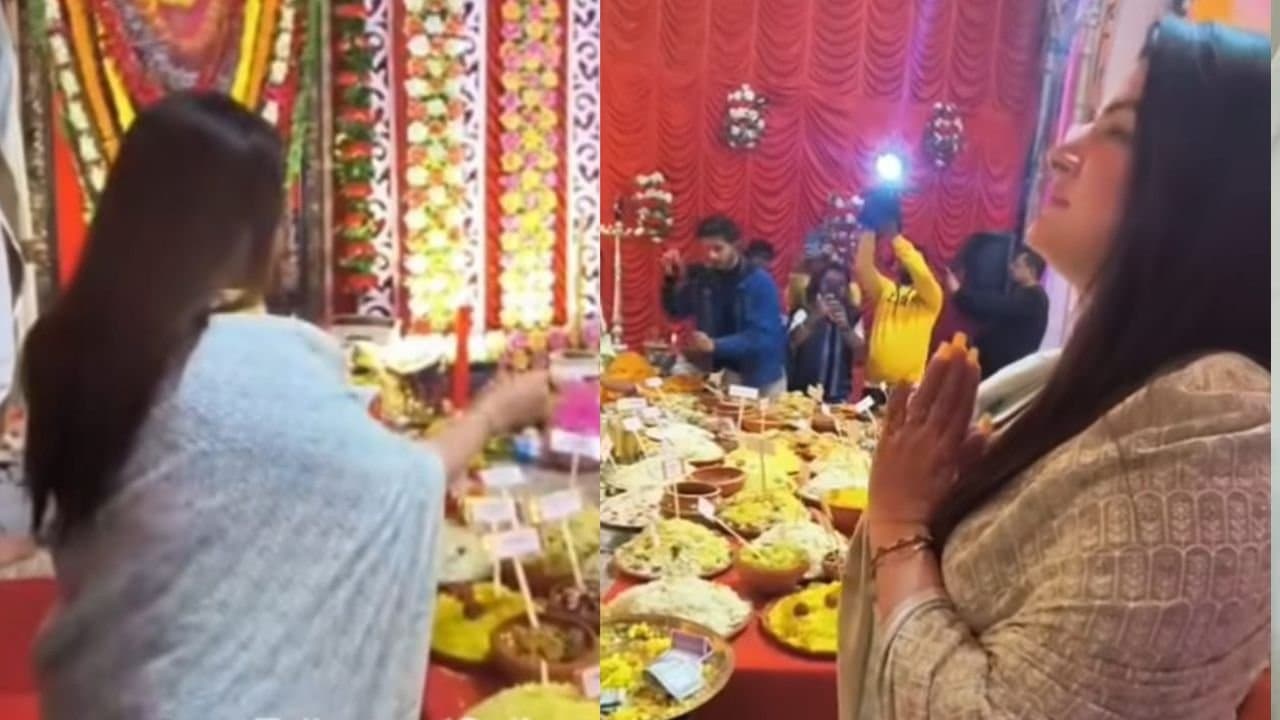 Srabanti Chatterjee Spends Spiritual Moments at Kali Puja