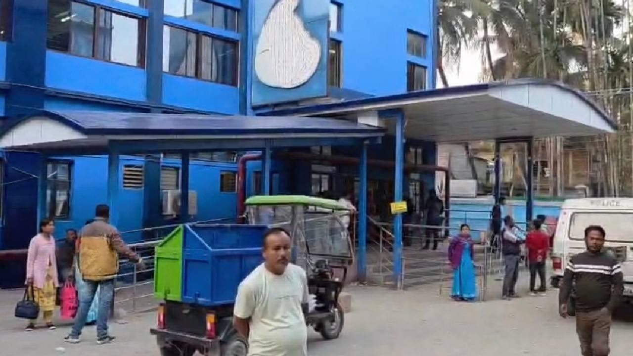 Tension mounted in Jalpaiguri medical college when a stray dog found with a baby body part in mouth