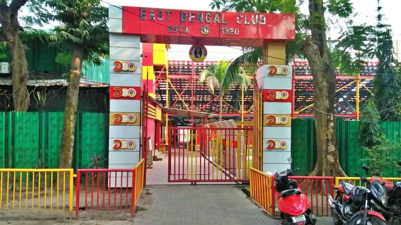 East Bengals newly recruit Youssef Ezzejjaris CV was previously  regularly sent to club in Bangladesh