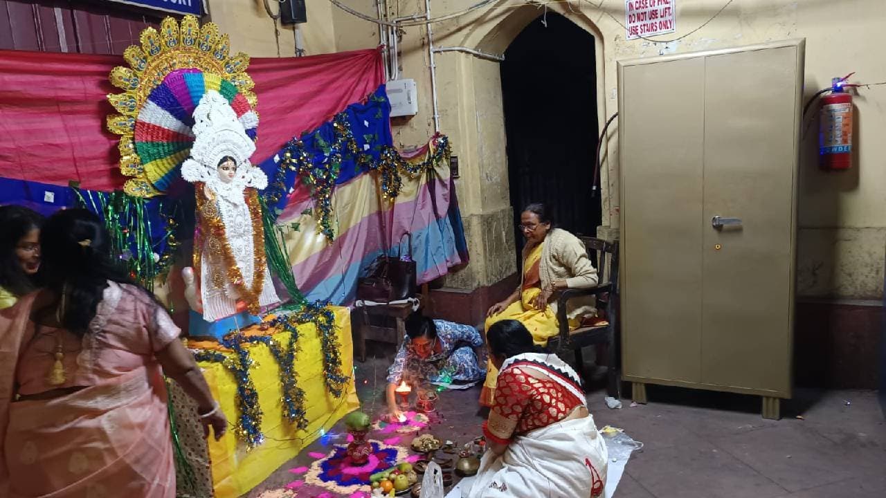 Saraswati Puja in Kolkata Highcourt First Time in 150 Years 