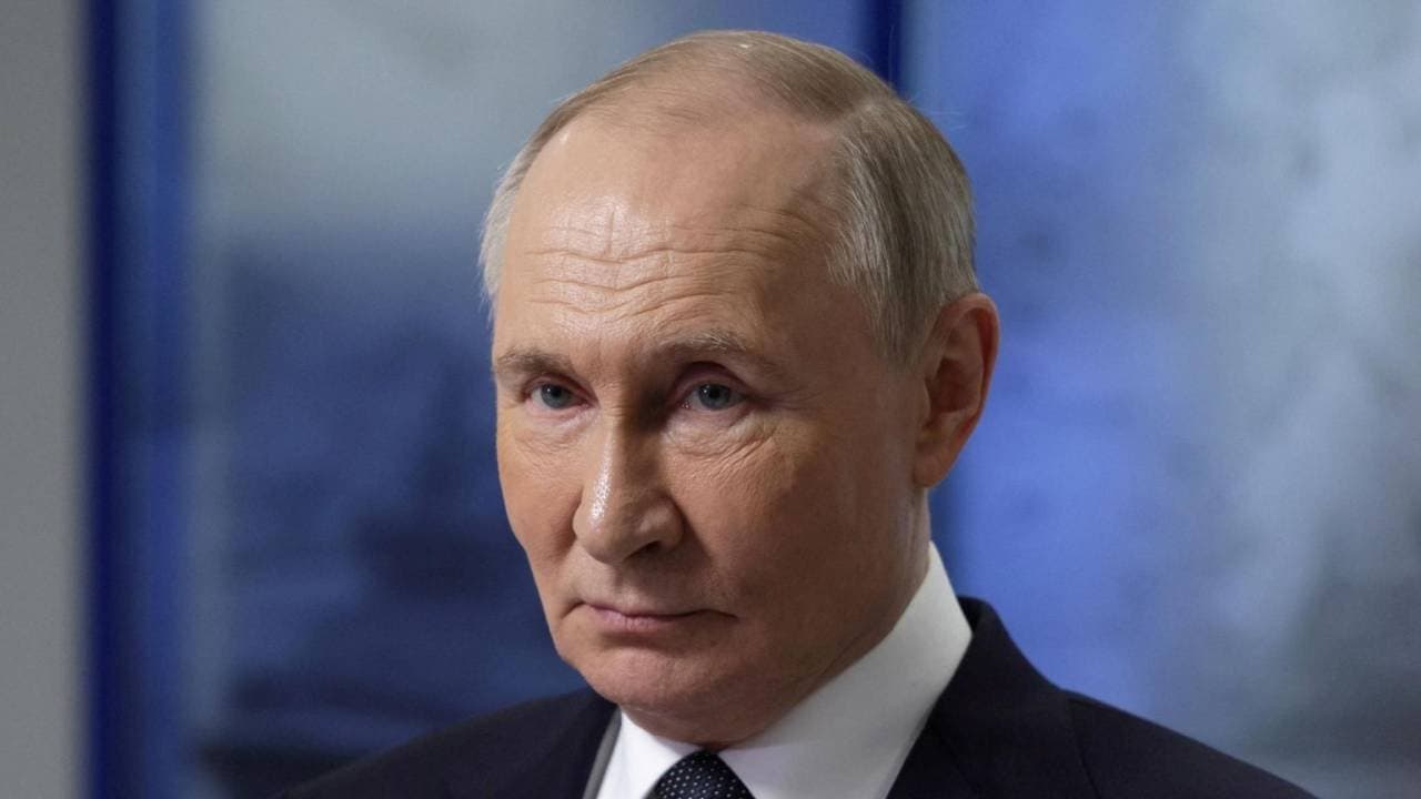 Russia Expels UK Diplomat Accused Of Being Spying on Putin