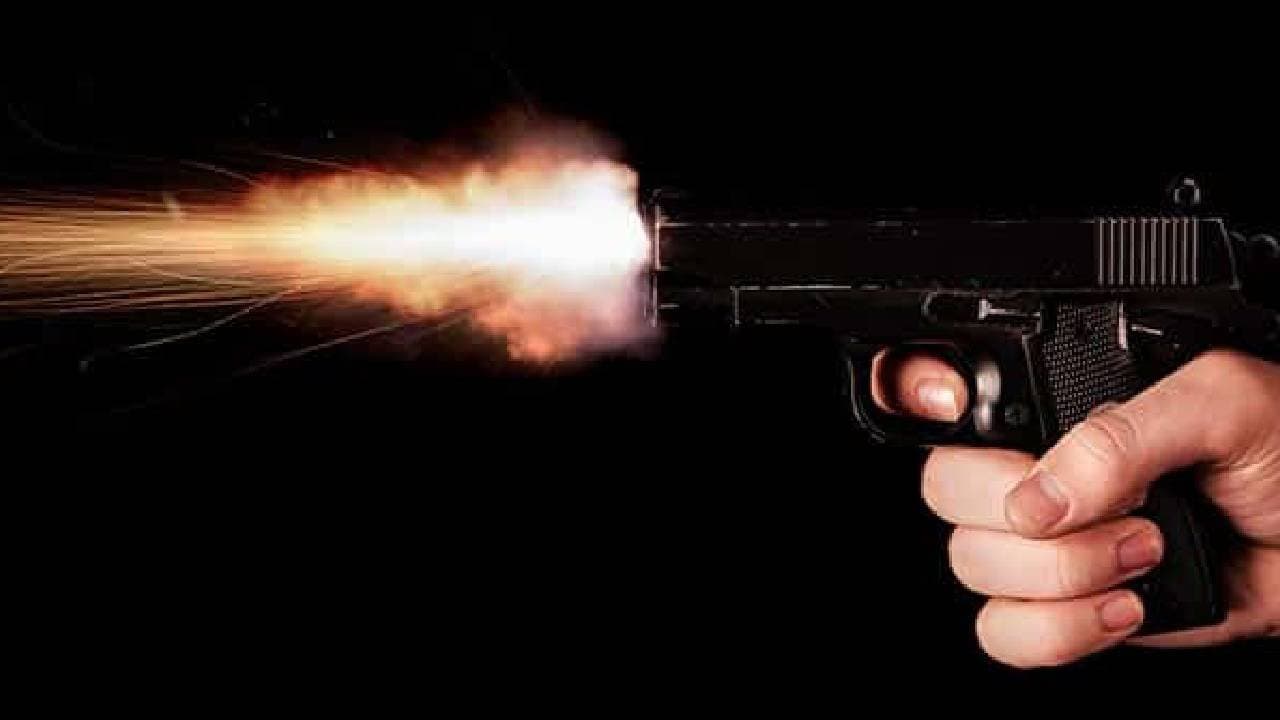 Shotout at howrah and one injured