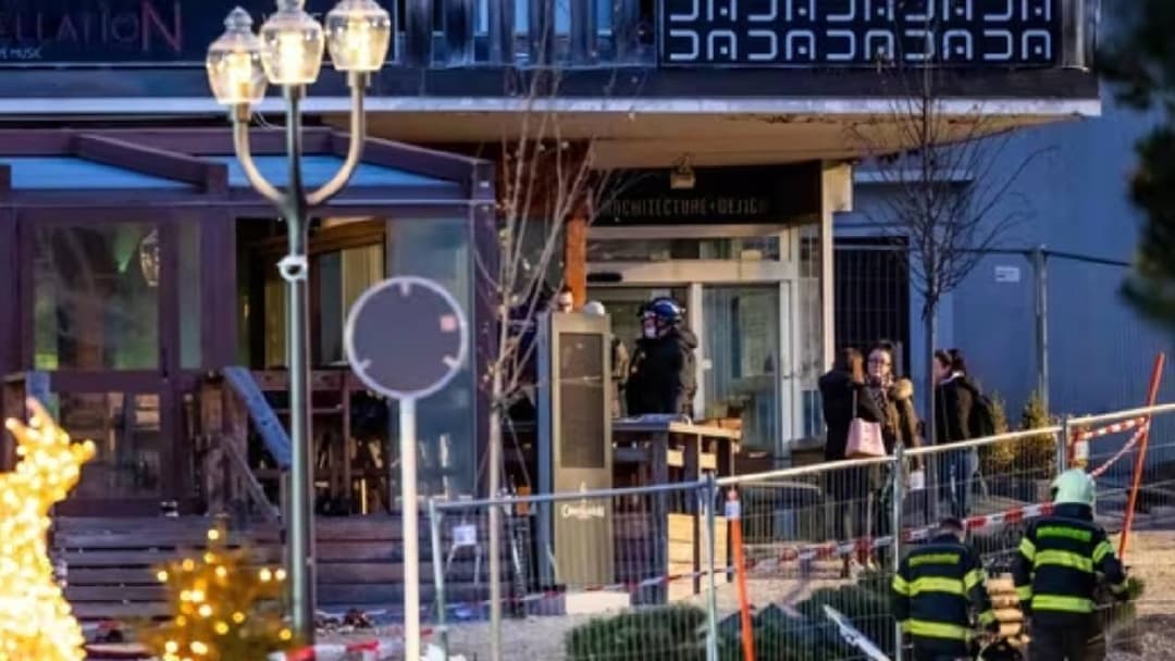 40-Year-Old Swiss Bar Le Constellation Was A Football Match Hotspot