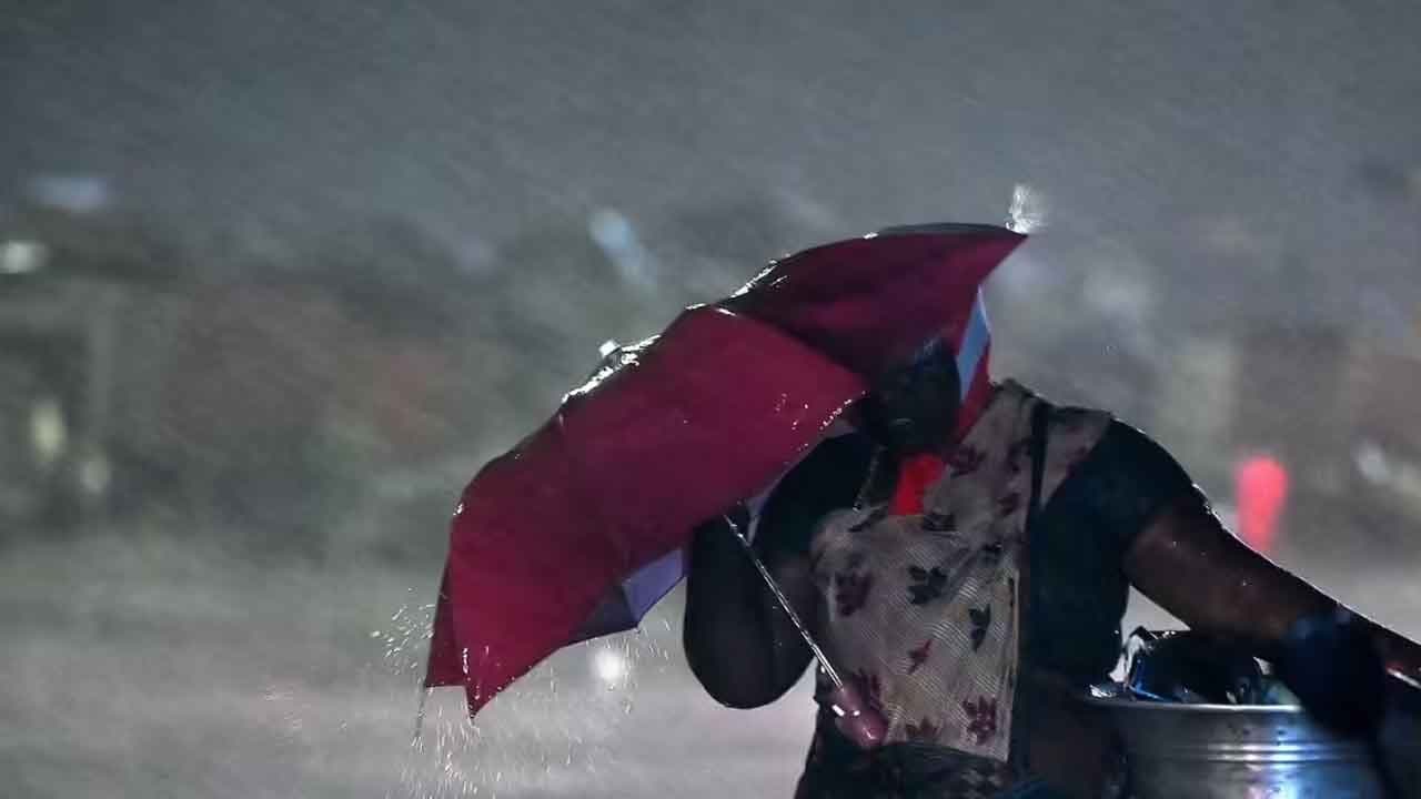 IMD Weather Forecast: Temperature Increase In Kolkata Rainfall Warning in Four Districts in West Bengal