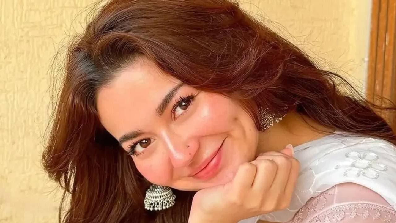 Hania Aamir to marry pakistani singer Asim Azhar 