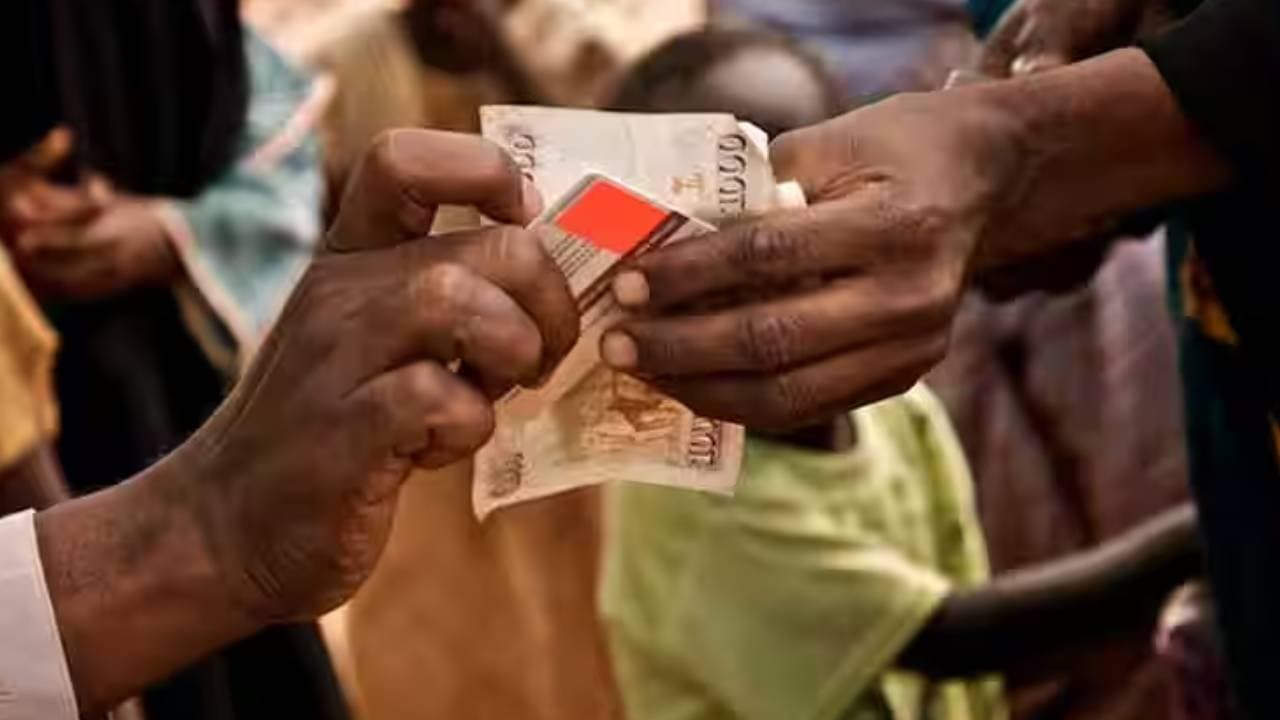 Maharashtra Congress Moves State Election Commission Over Ladki Bahin Transfers Before Civic Body Polls