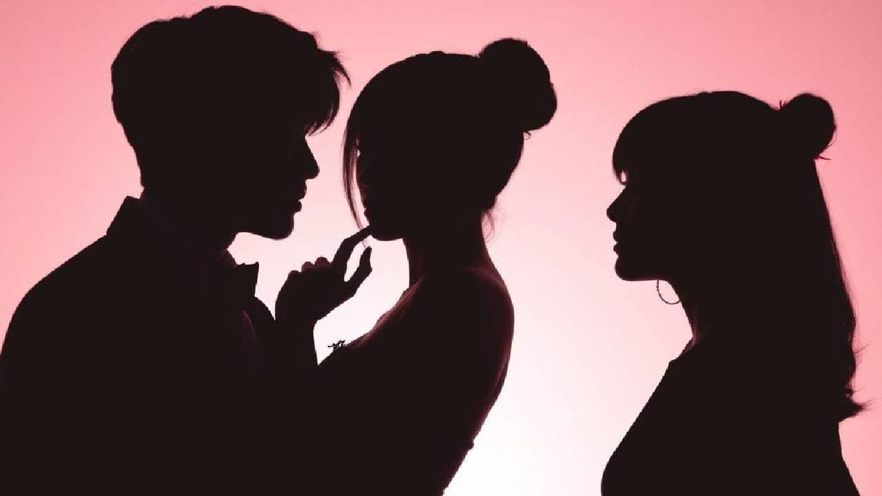 Kirti Kulhari and Rajeev Siddhartha announce their relationship 