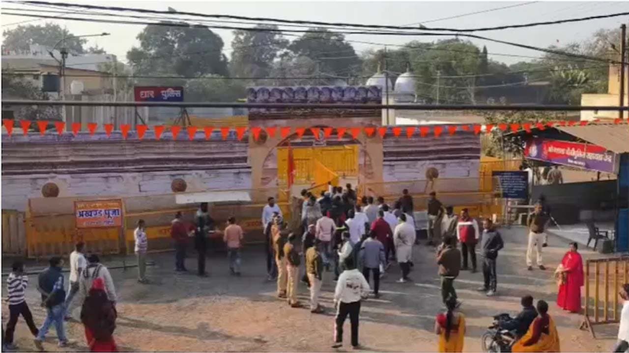 Madhya Pradeshs controversial Bhojshala Supreme Court grants permission for Hindu and Muslim religious practices
