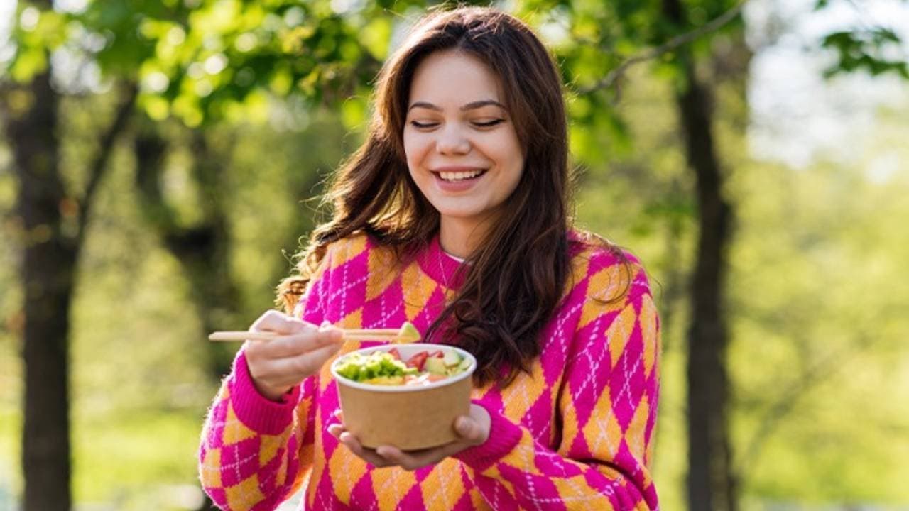 Renowned Nutritionist suggests winter diet plan to stay fit