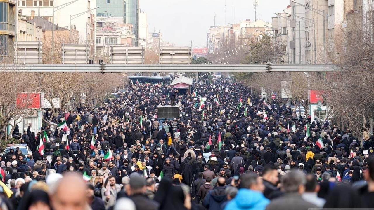 Iran crisis sources says report claimed  atleast 16500 killed in Iran