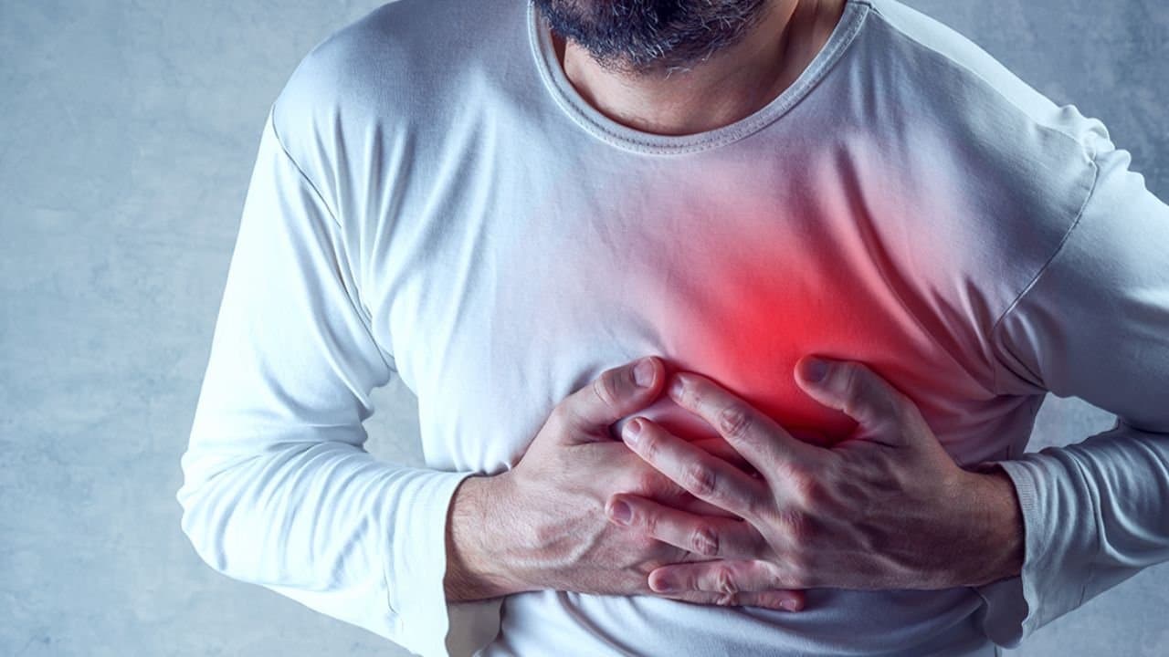 80 percent heart attacks start with this one morning mistake claims cardiologists