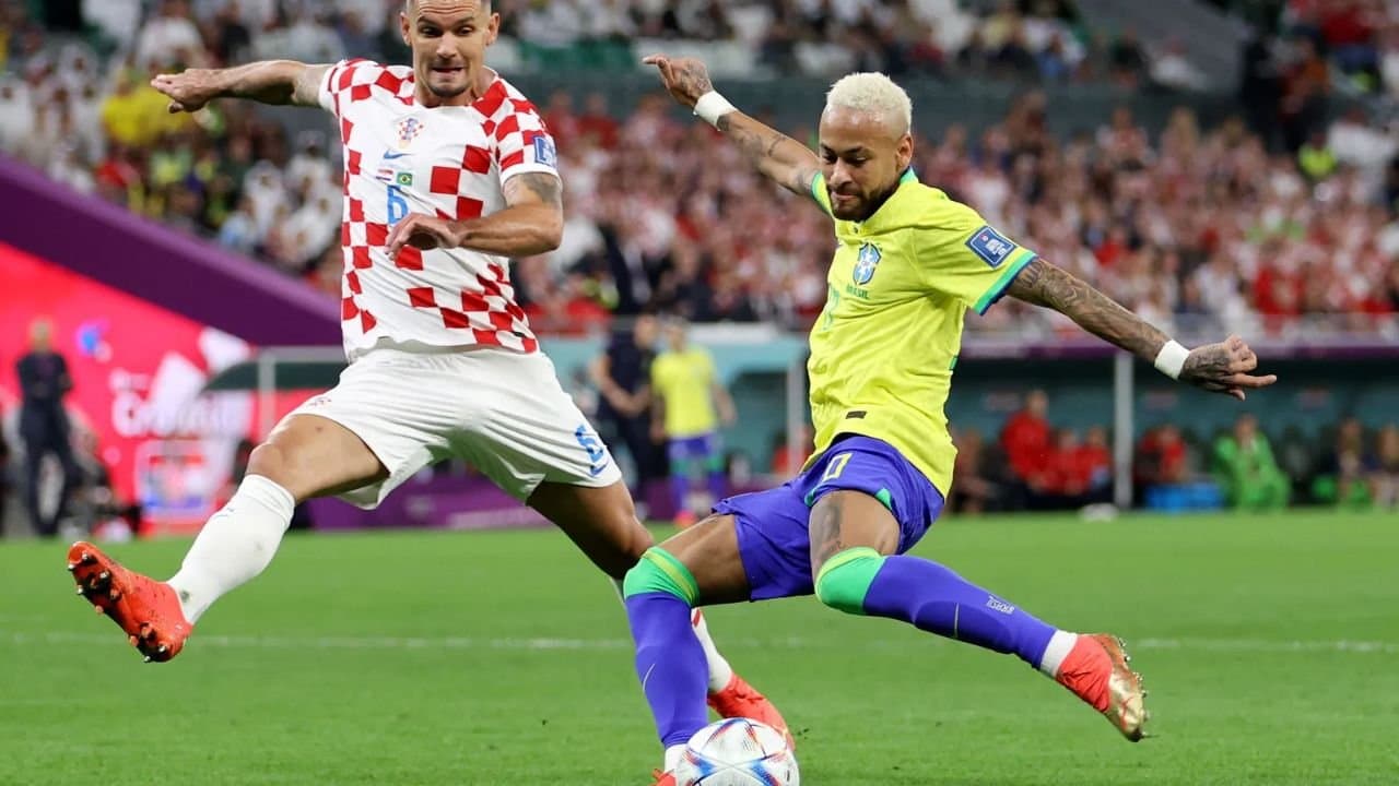 Can Neymar get his chance in Brazil team for World Cup Football