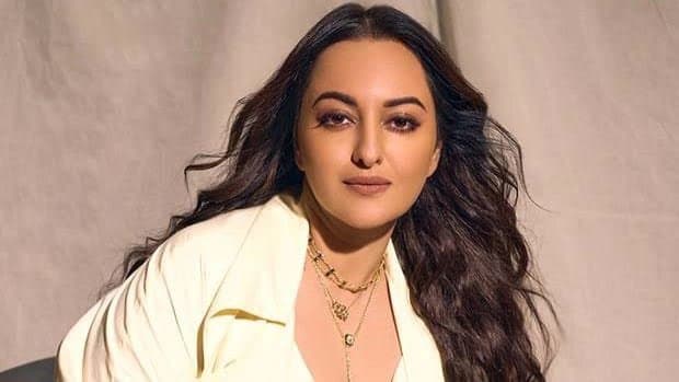 Sonakshi Sinha slams brand for misusing her photos without consent 
