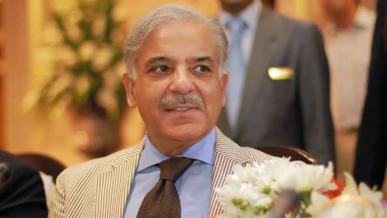 Pakistan PM Gets Mocked By Ex India Star Over Baffling Post
