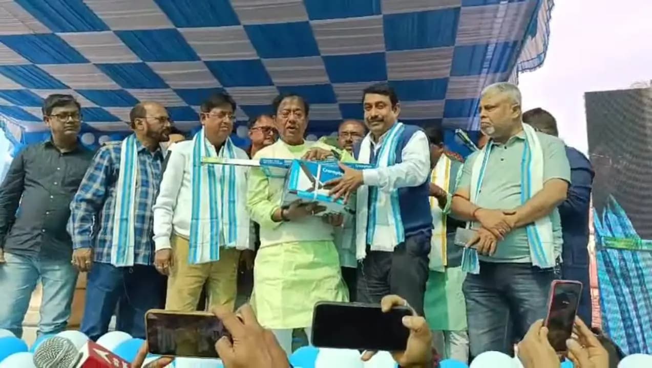 Will Jyotipriyo Mullick contest from Habra this year