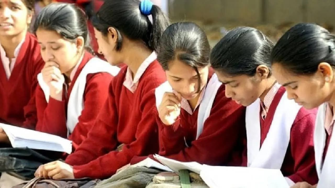 Madhyamik Examination 2026: Kolkata Police Helpline Number For Madhyamik Candidates