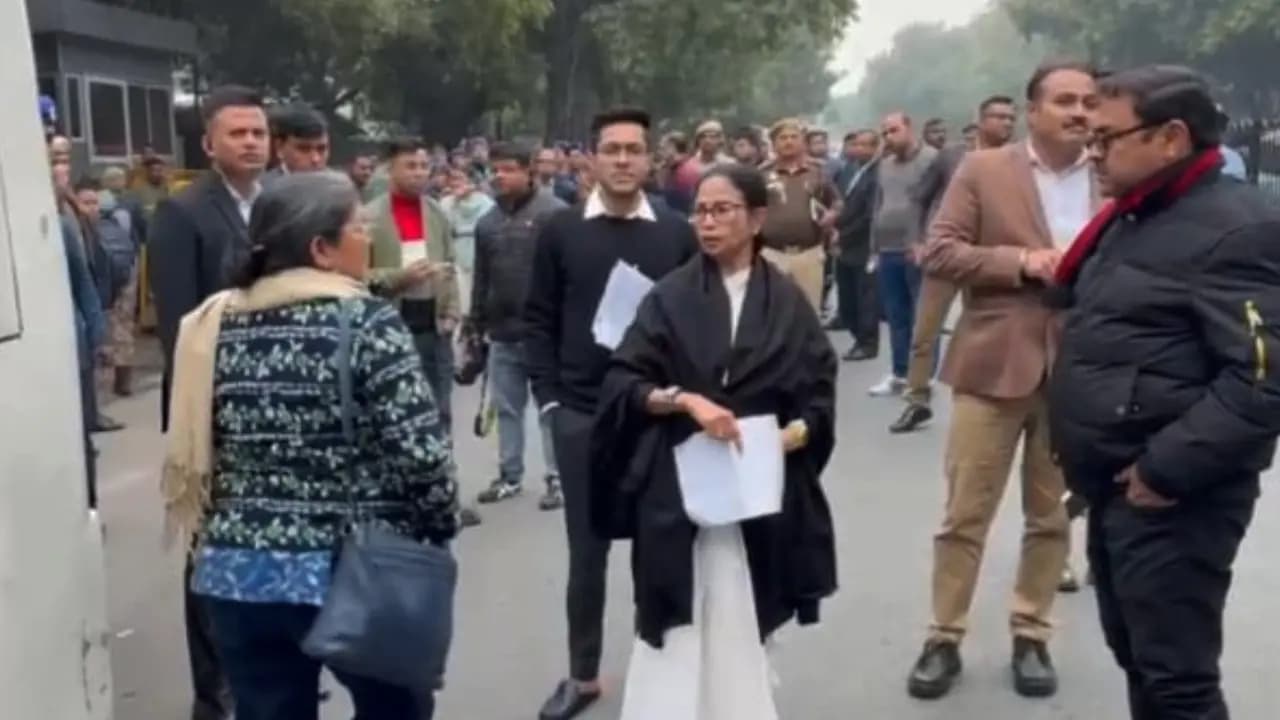 Mamata Banerjee and election commission  meeting