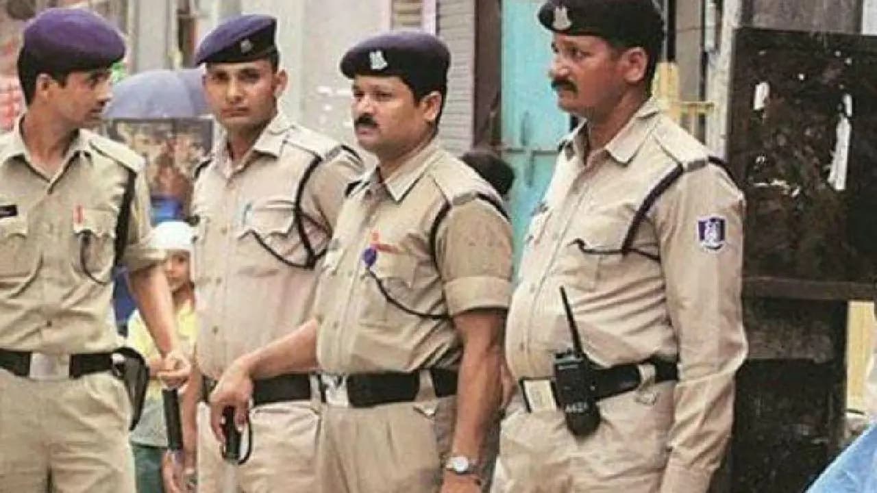 After Party Drunk Teen Falls To Death From Building in Bengaluru 