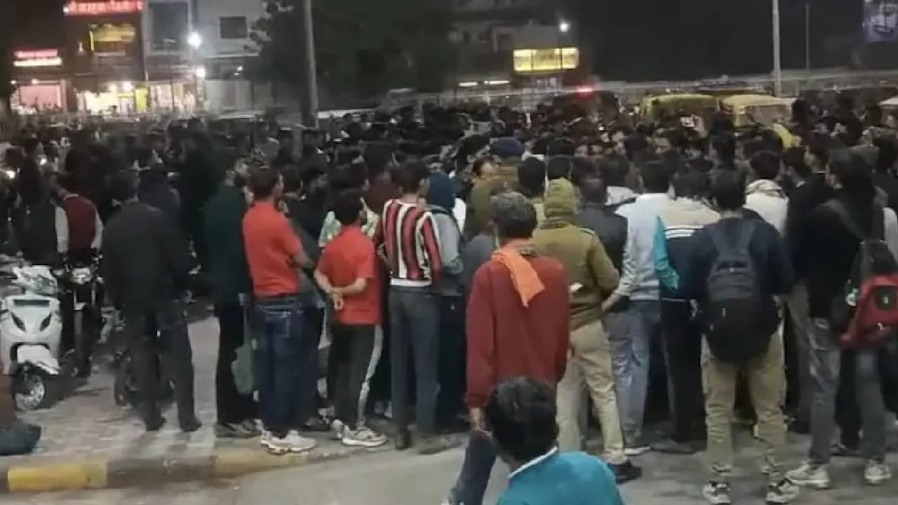 Harassment On Train Triggers Clashes In Madhya Pradesh 