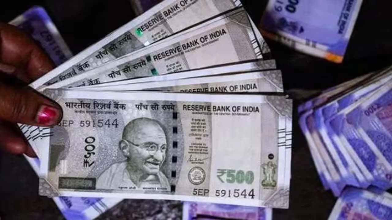 One lakh rupees has become 10 lakhs in just 15 years learn about the magic of flexi-cap funds