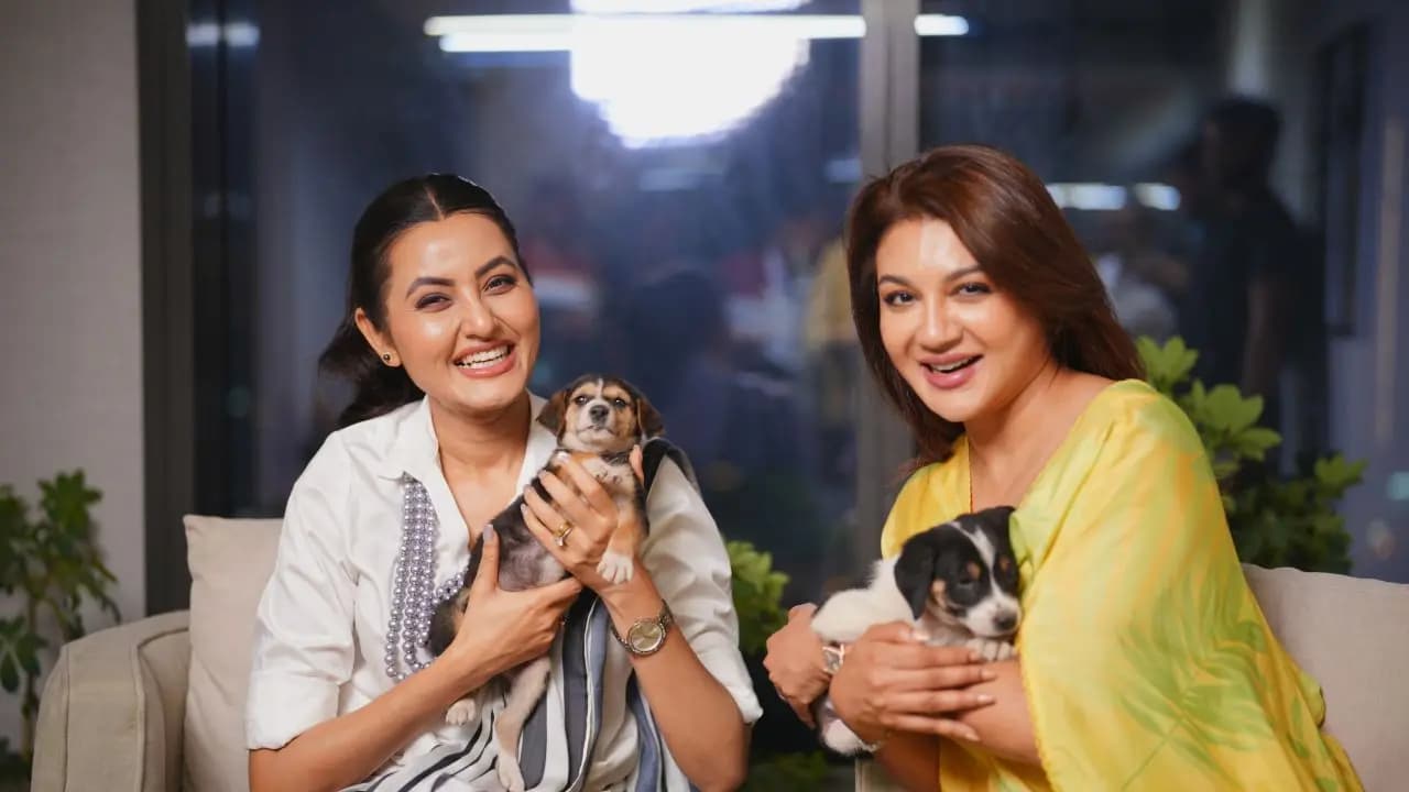 After Ananya Banerjee jaya ahsan came in support of Kolkata kukurchana 