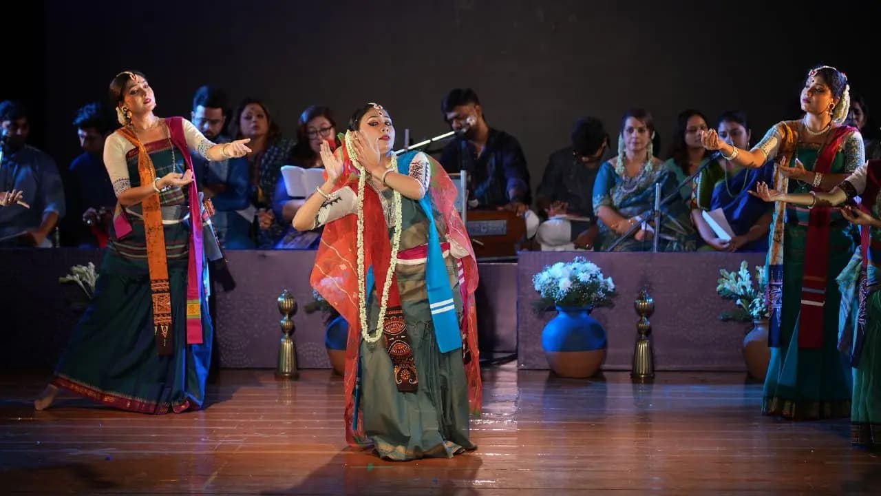 Kolkata Hosts Three Day Uttarayan Festival Celebrating the Artistic Legacy of Santiniketan