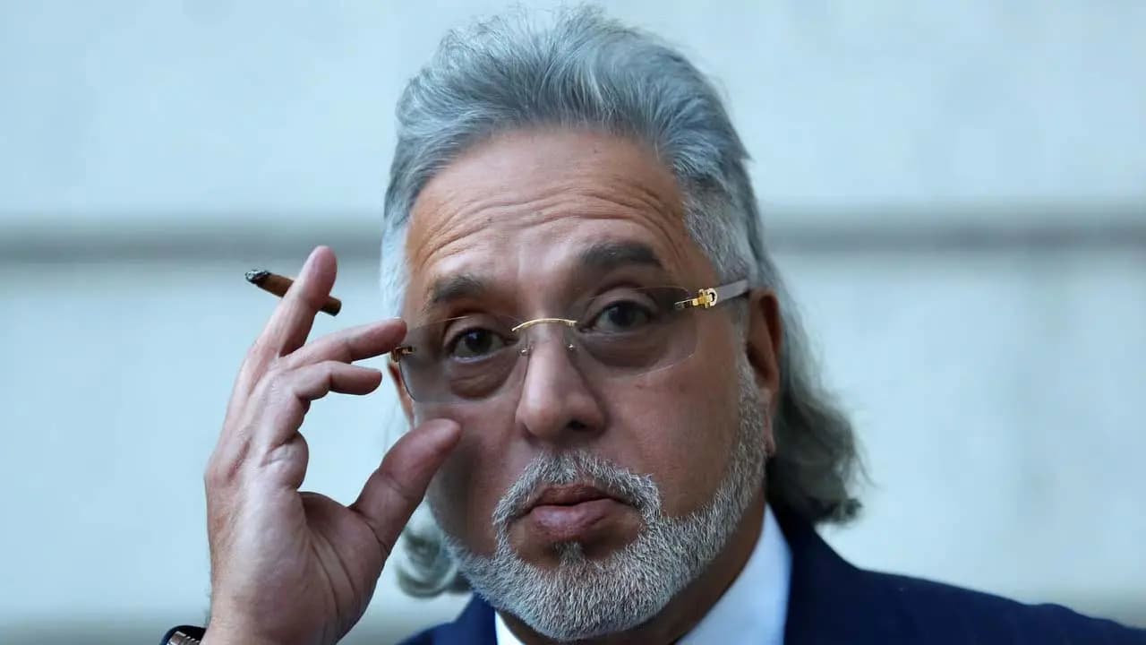 Bombay HC refuses to hear Vijay Mallyas plea unless he returns to India
