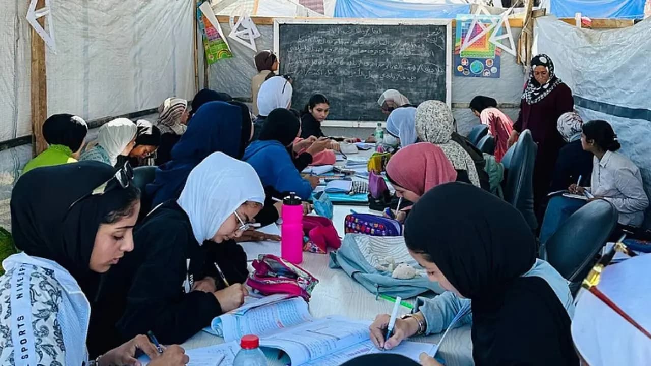 Israel withholds fund for palestinian education sector