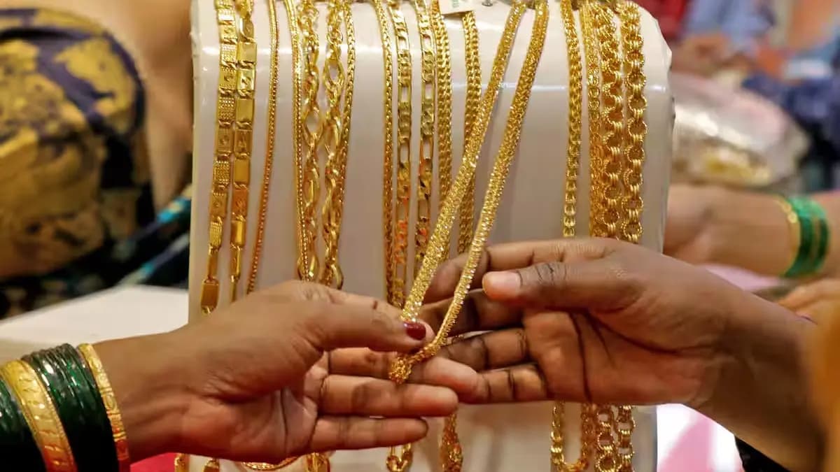 Gold Discount in India: precious yellow meta trading at heavy discount in Indian market
