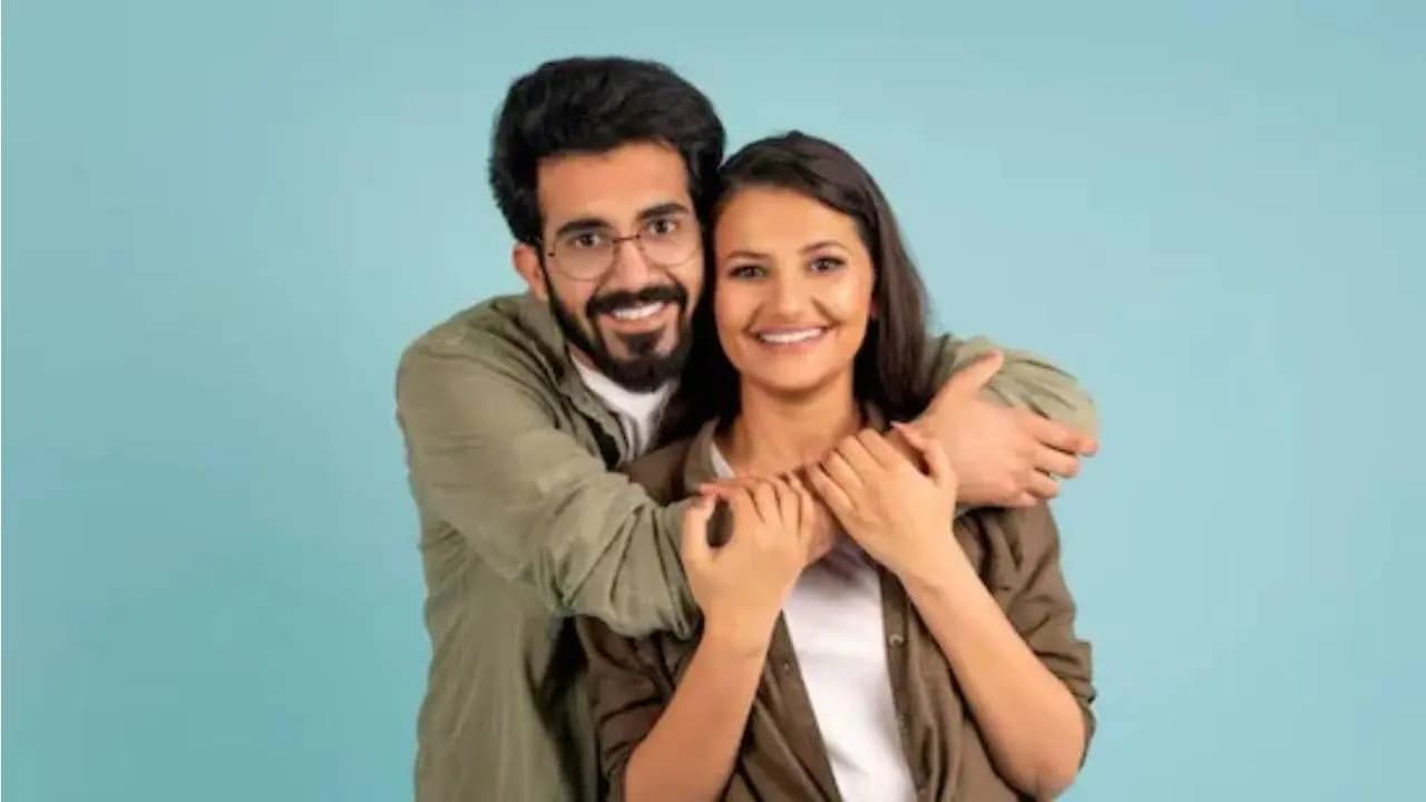 Why Gen Z Is Choosing The 6 7 Dating Trend 