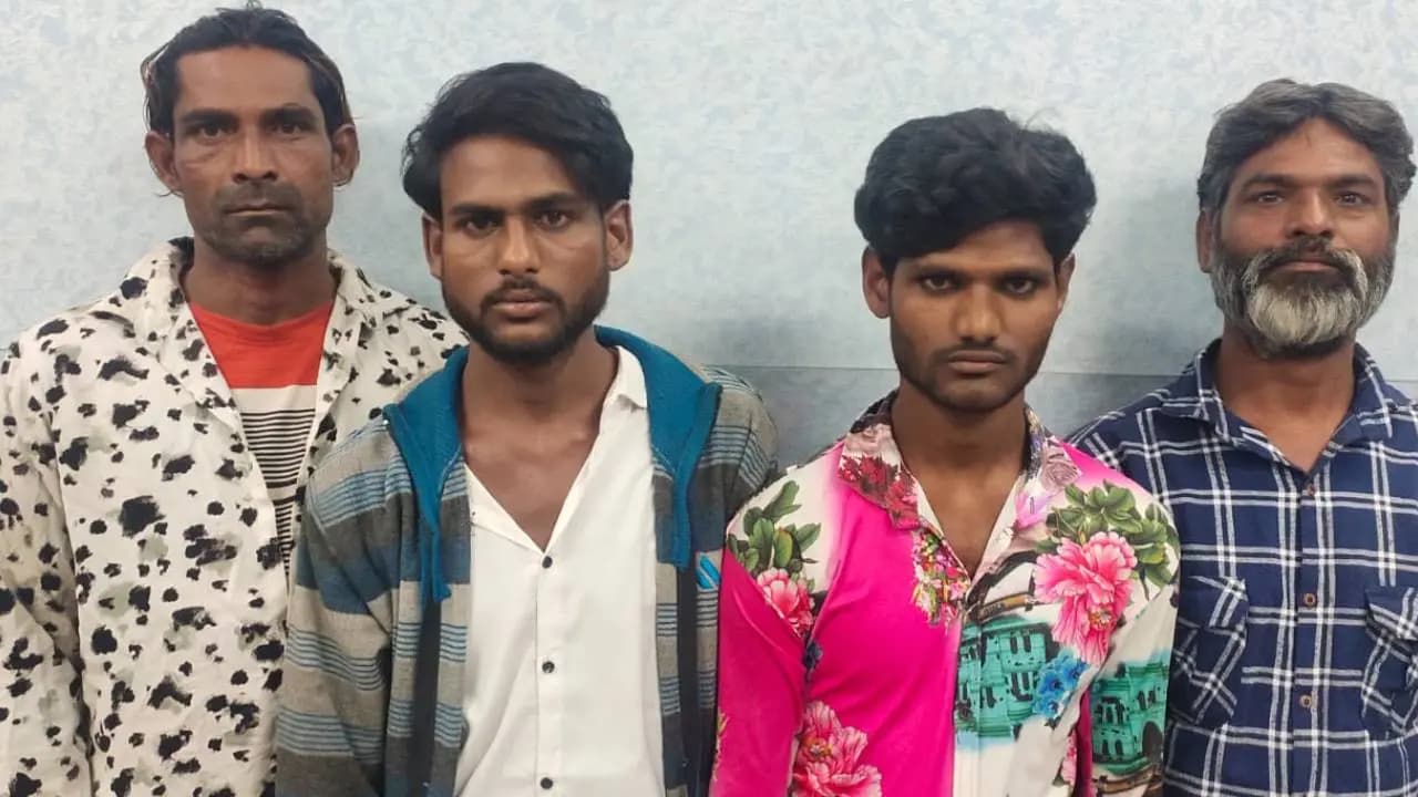 six arrested in kolkata on valentines day