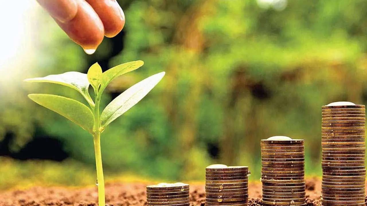 SIP vs Emergency Fund: Where Should You Invest First