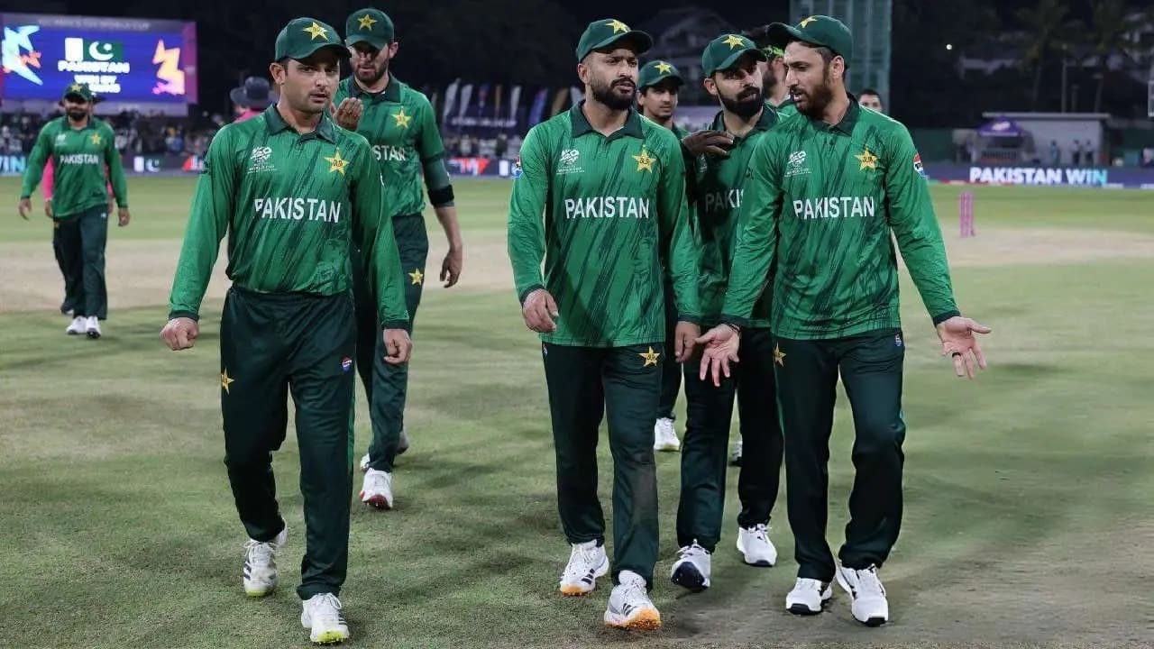 T20 World Cup Ind Vs Pak: Pakistan in danger of early T20 World Cup exit