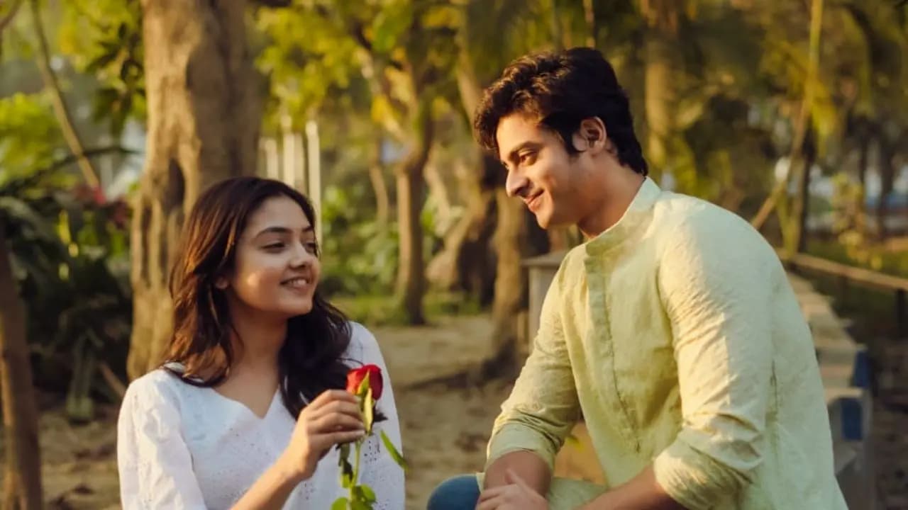 Dibyojyoti Dutta and Divyani Mondal starter Red Flag Bhalobasha Beshi movie will portray love and complications of a zen z couple