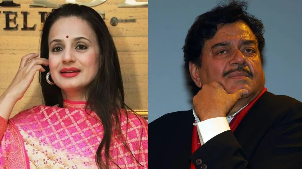 Ameesha Patel faces non bailable warrant Shatrughan Sinha moves Bombay High Court 