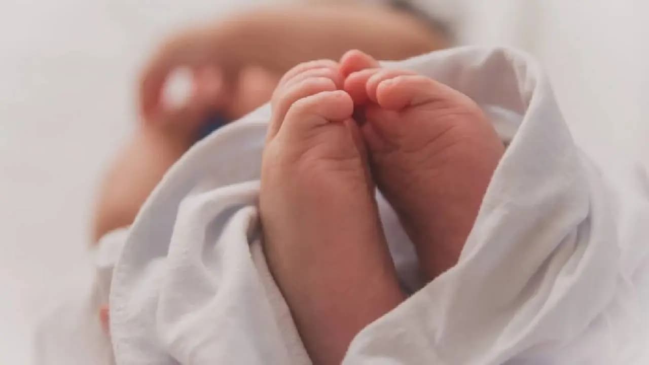 Maharashtra Woman Appears For Class Twelve Exam With Her Ten Day Old Baby 