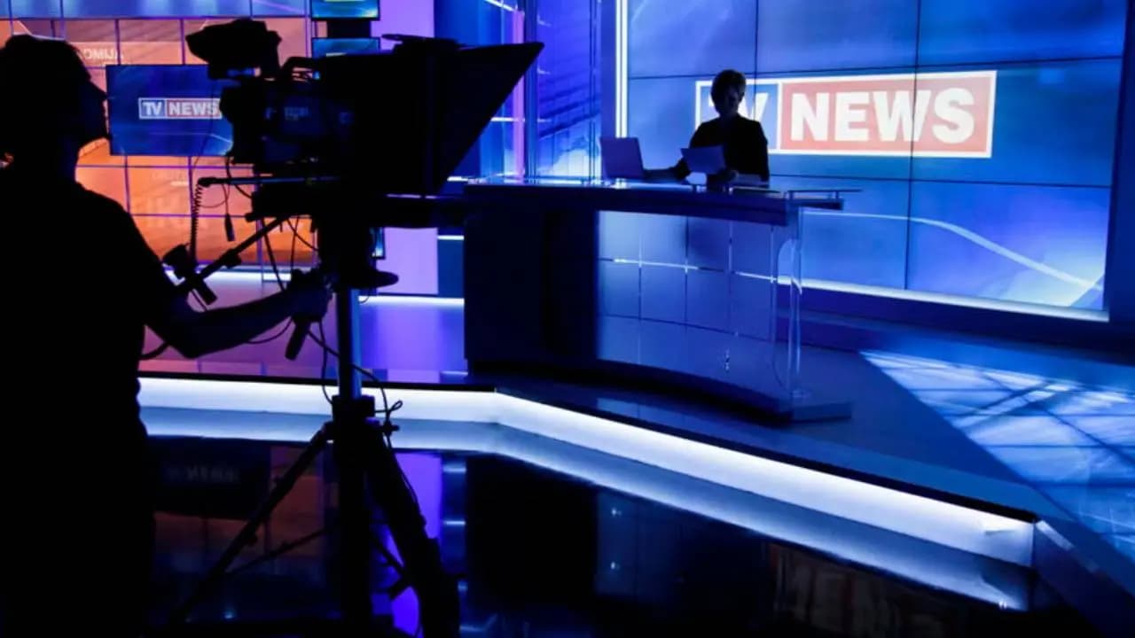 Zee news has been fined Rs one lakh for broadcasting 