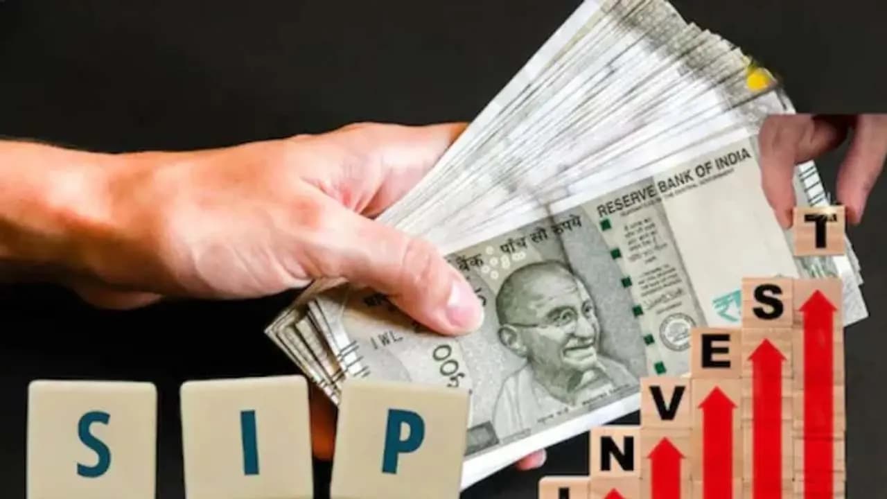 Rs 2000 for 25 years or Rs 20000 for five years which SIP will give you higher returns 