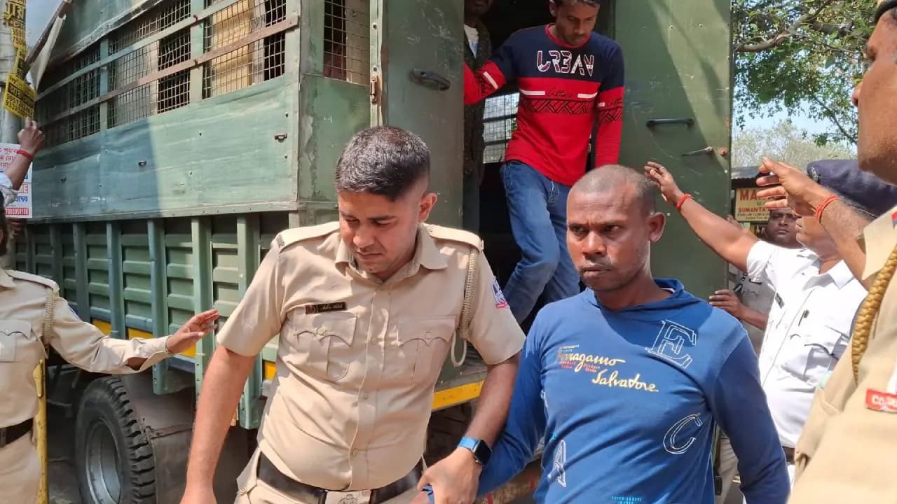 Chunchura court announces sentence in burning and murder case on suspicion of child abduction