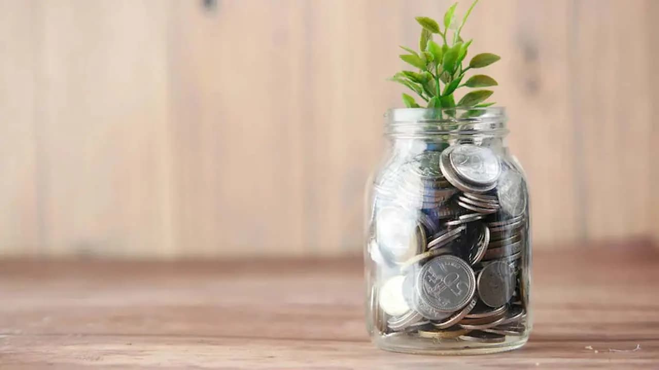 Starting savings at the age of 40 how to create a fund of two crore rupees
