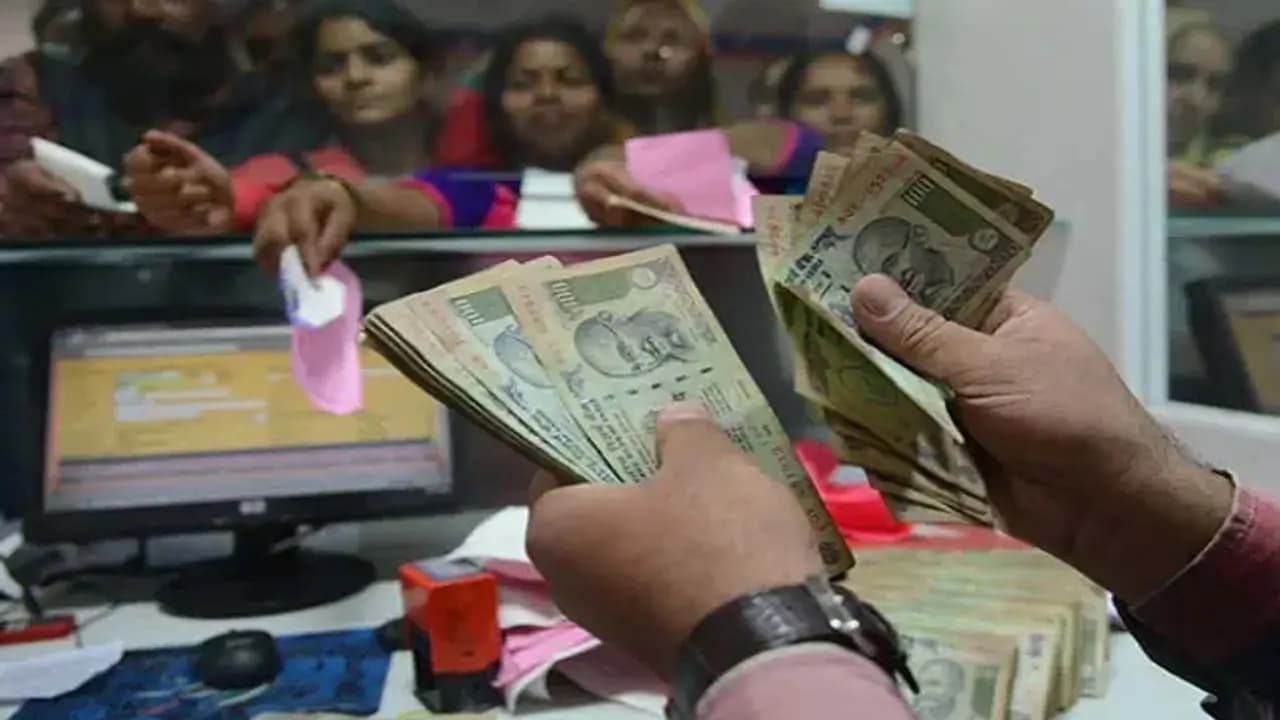 Account balance is zero but you can withdraw RS 10000 how 