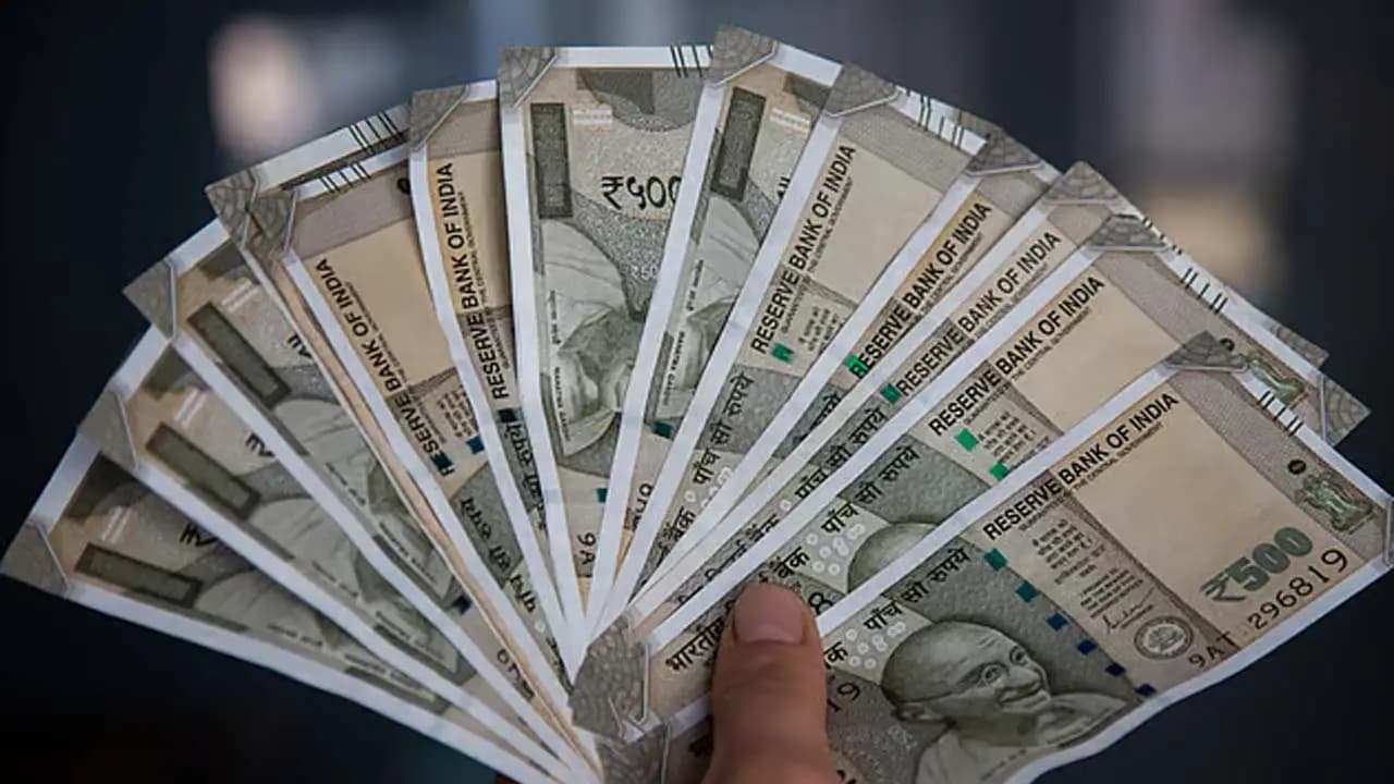 EPF magic even if your salary is Rs 50000 it is possible to build a fund of two point five crore in 35 years