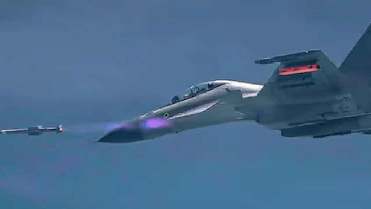Faster Than BrahMos India Weighs Israels Golden Horizon Missile Offer