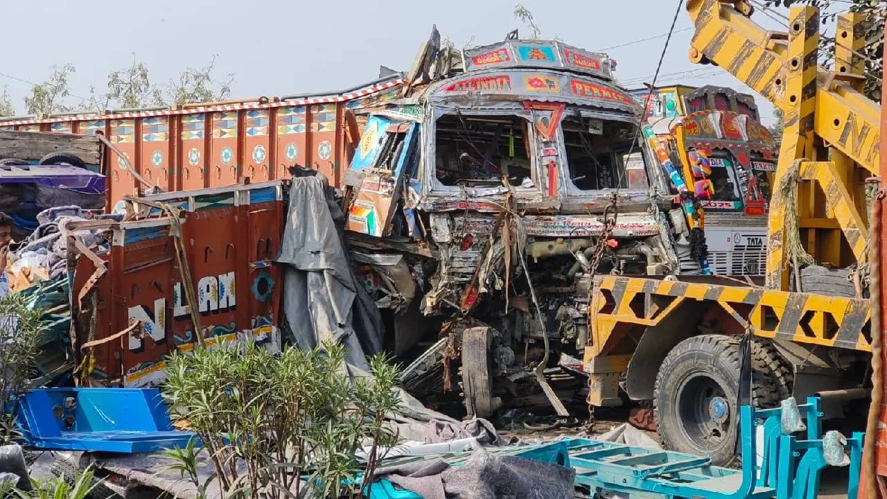 Severe accident on national highway left many injured