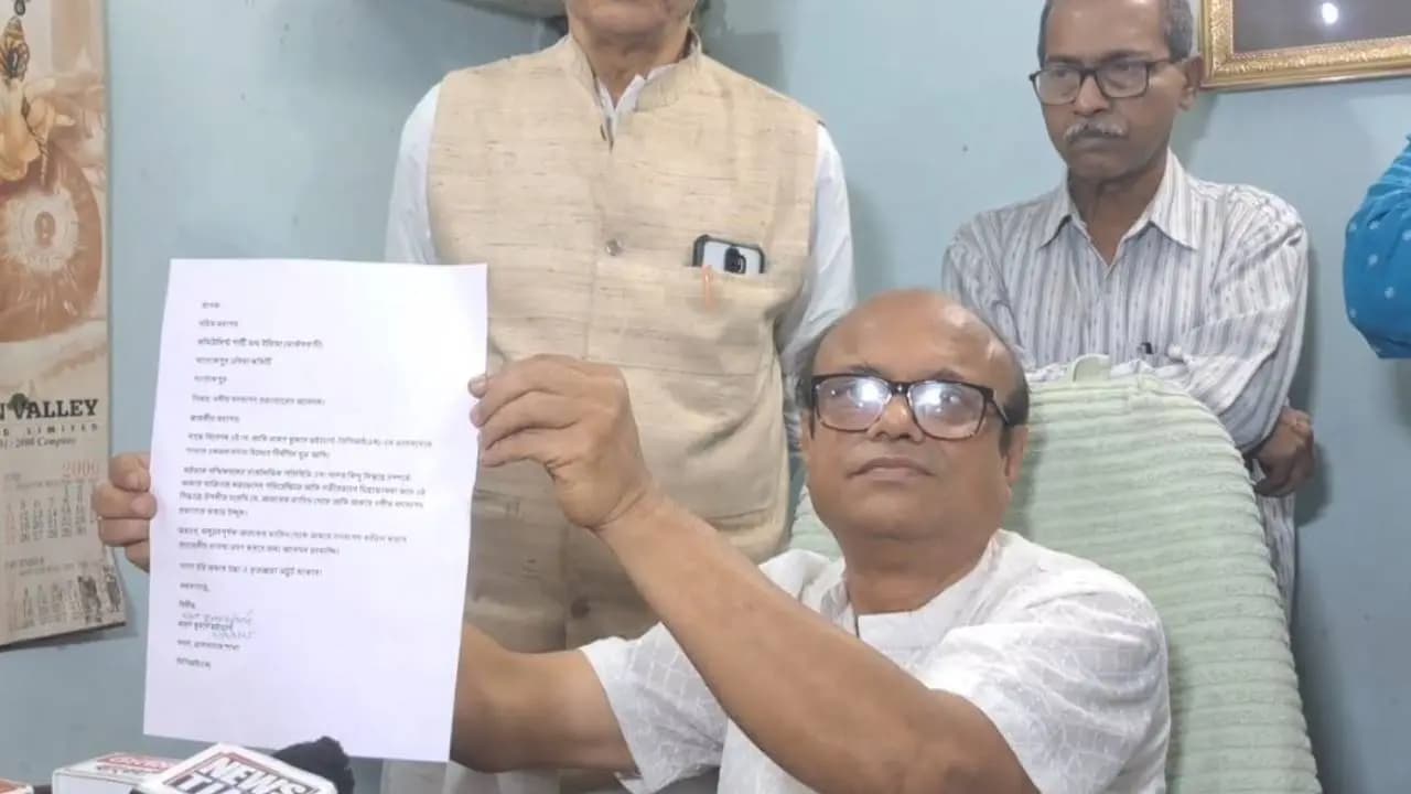 After Pratik Ur another leader left CPM