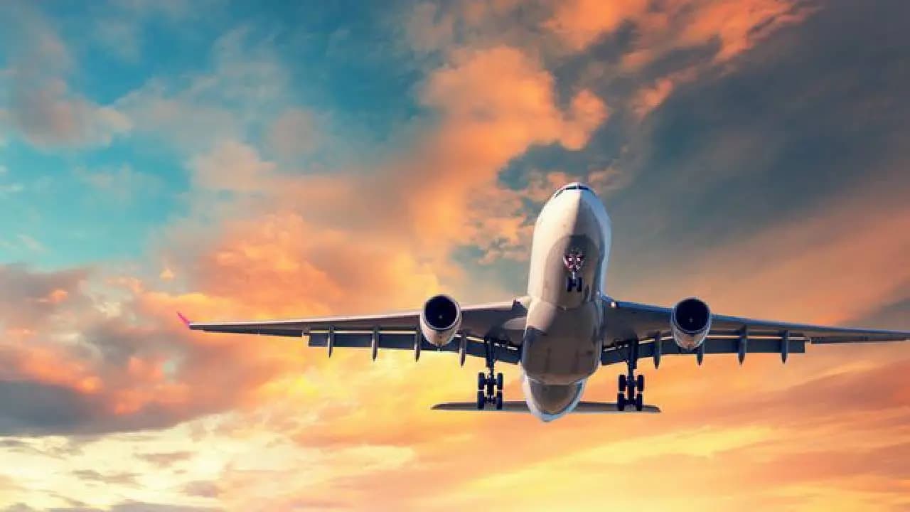 Holi Flight Ticket Price Hike: Airfares Shoot Up By 185 Percent for Holi Travel 