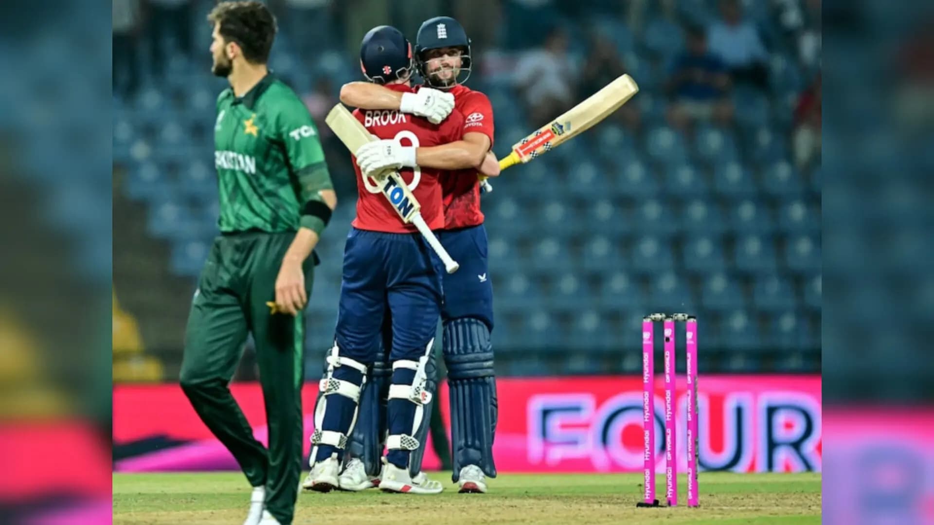 T20 World Cup: Harry Brooke scores brilliant century-England defeat Pakistan by 2 wickets 