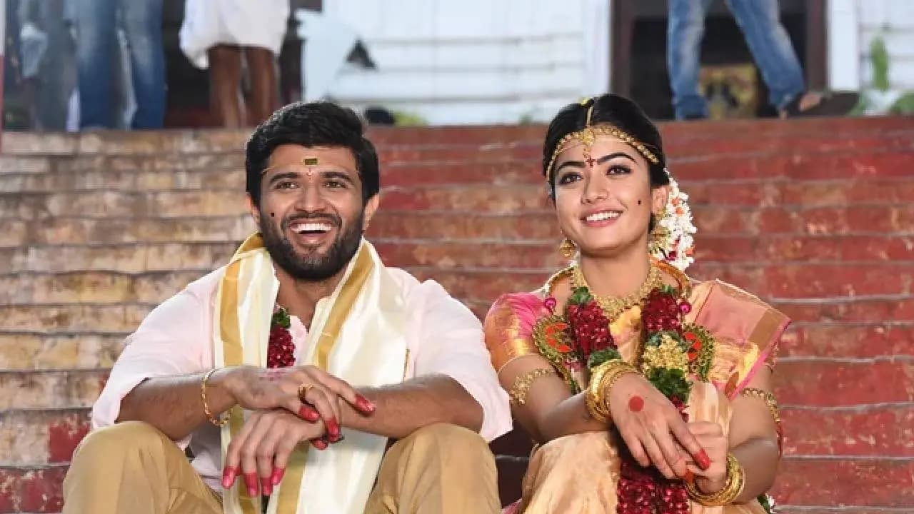 Vijay Devarakonda and Rashmika Mandanna got teary eyed during Varmala 