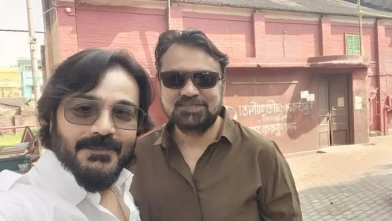 Srijit Mukherji reveals the story of how autograph film was happened